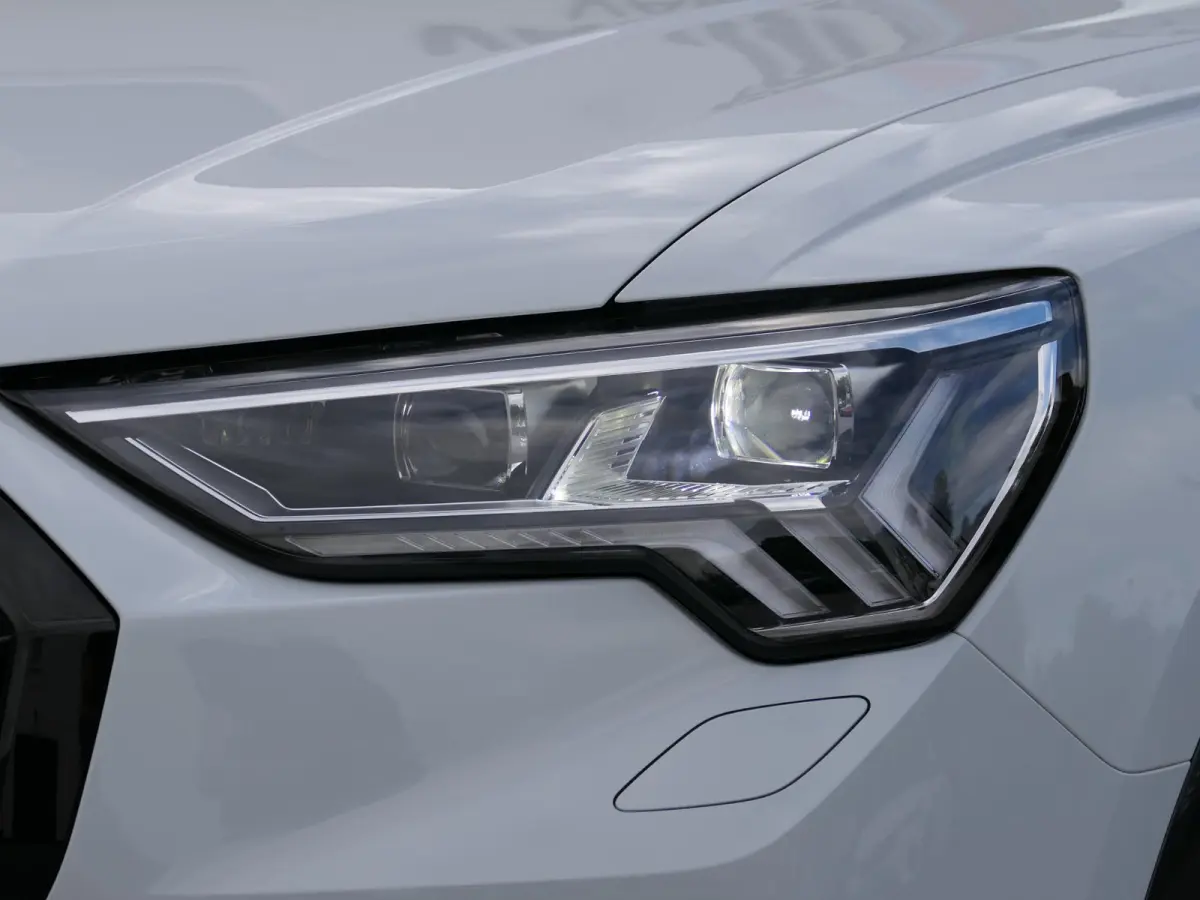 45 TFSI e S-Line | Black optic | Panoramadak | 360°-camera | SONOS | Lederen sportstoelen | Sportstuur | Matrix LED | ACC | 19-inch velgen | Sfeerverlichting | Memory | Elektrische achterkl