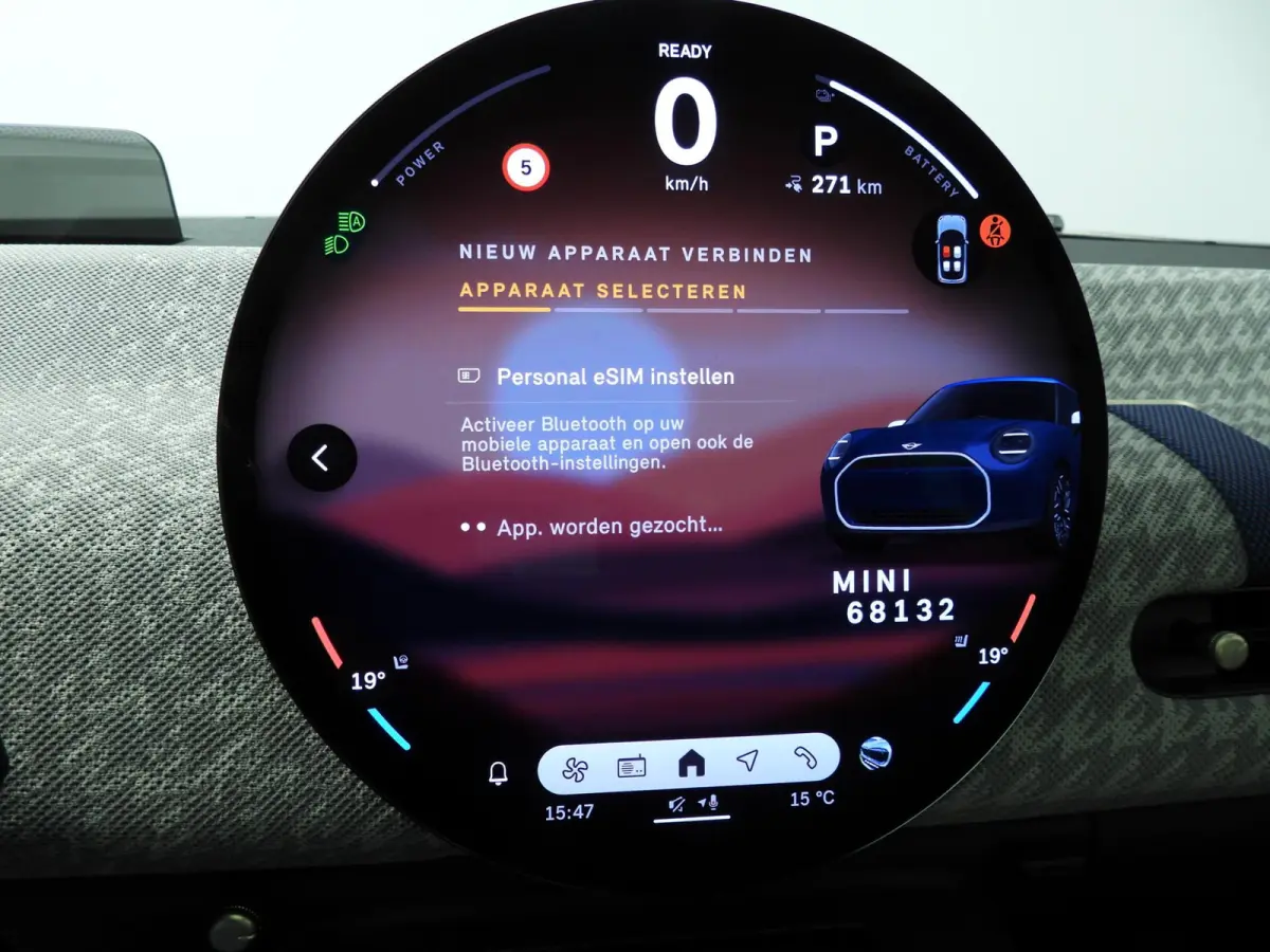 3-Deurs SE Favoured M 54.2 kWh Panoramadak | Comfort Access | Head-Up | Stoelverwarming | SOH 100%