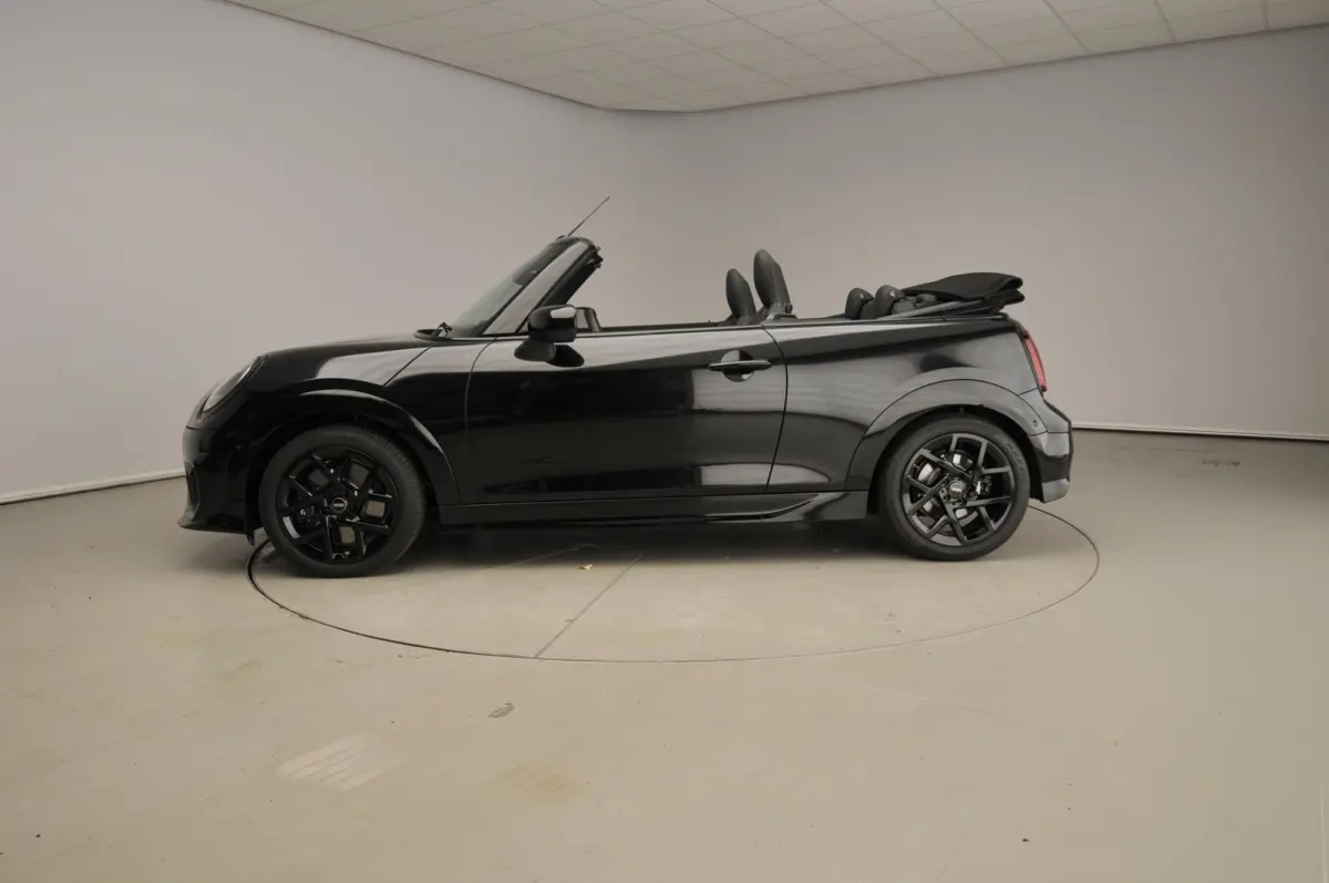 2.0 C John Cooper Works M Comfort Access | Harman Kardon | Head-Up | Stuurwielrand verwarmd  Stoelverwarming