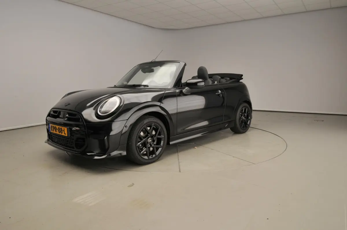2.0 C John Cooper Works M Comfort Access | Harman Kardon | Head-Up | Stuurwielrand verwarmd  Stoelverwarming