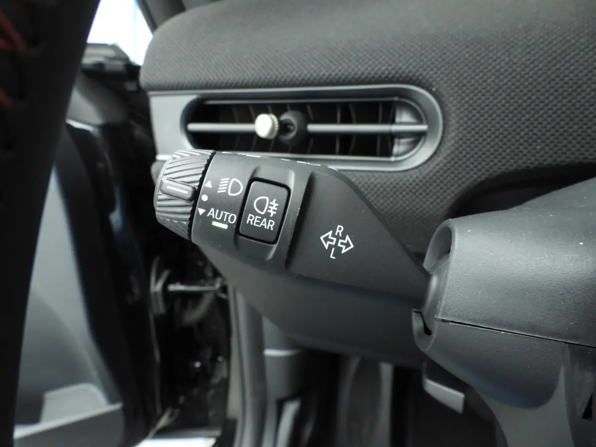 2.0 C John Cooper Works M Comfort Access | Harman Kardon | Head-Up | Stuurwielrand verwarmd  Stoelverwarming