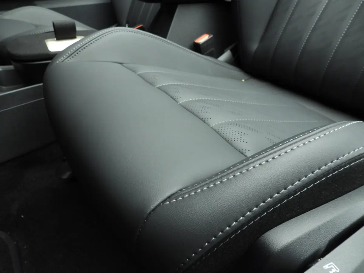 2.0 C John Cooper Works M Comfort Access | Harman Kardon | Head-Up | Stuurwielrand verwarmd  Stoelverwarming