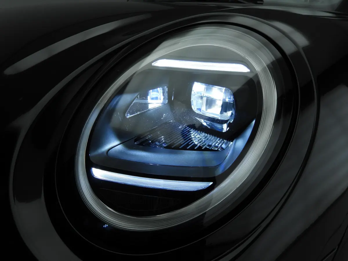 2.0 C John Cooper Works M Comfort Access | Harman Kardon | Head-Up | Stuurwielrand verwarmd  Stoelverwarming