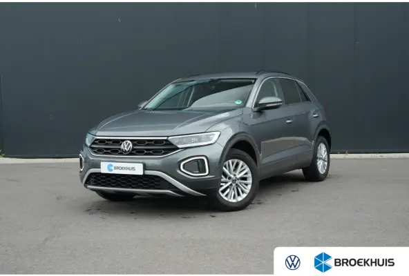 1.0 TSI 110pk Life | Trekhaak | Camera | Adaptive Cruise | Carplay | Keyless Entry & Start | 16"