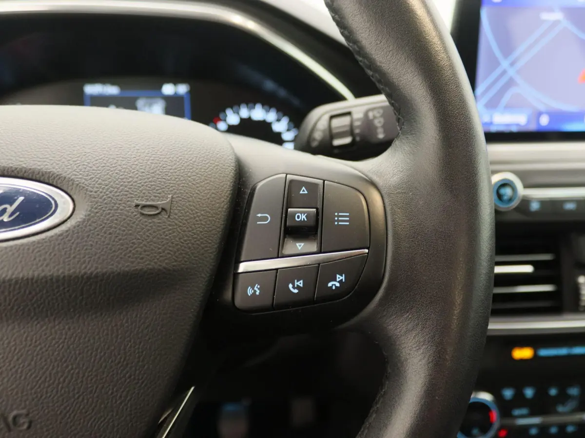 1.0 EcoBoost Active Business | Winter pakket | Navigatie |
