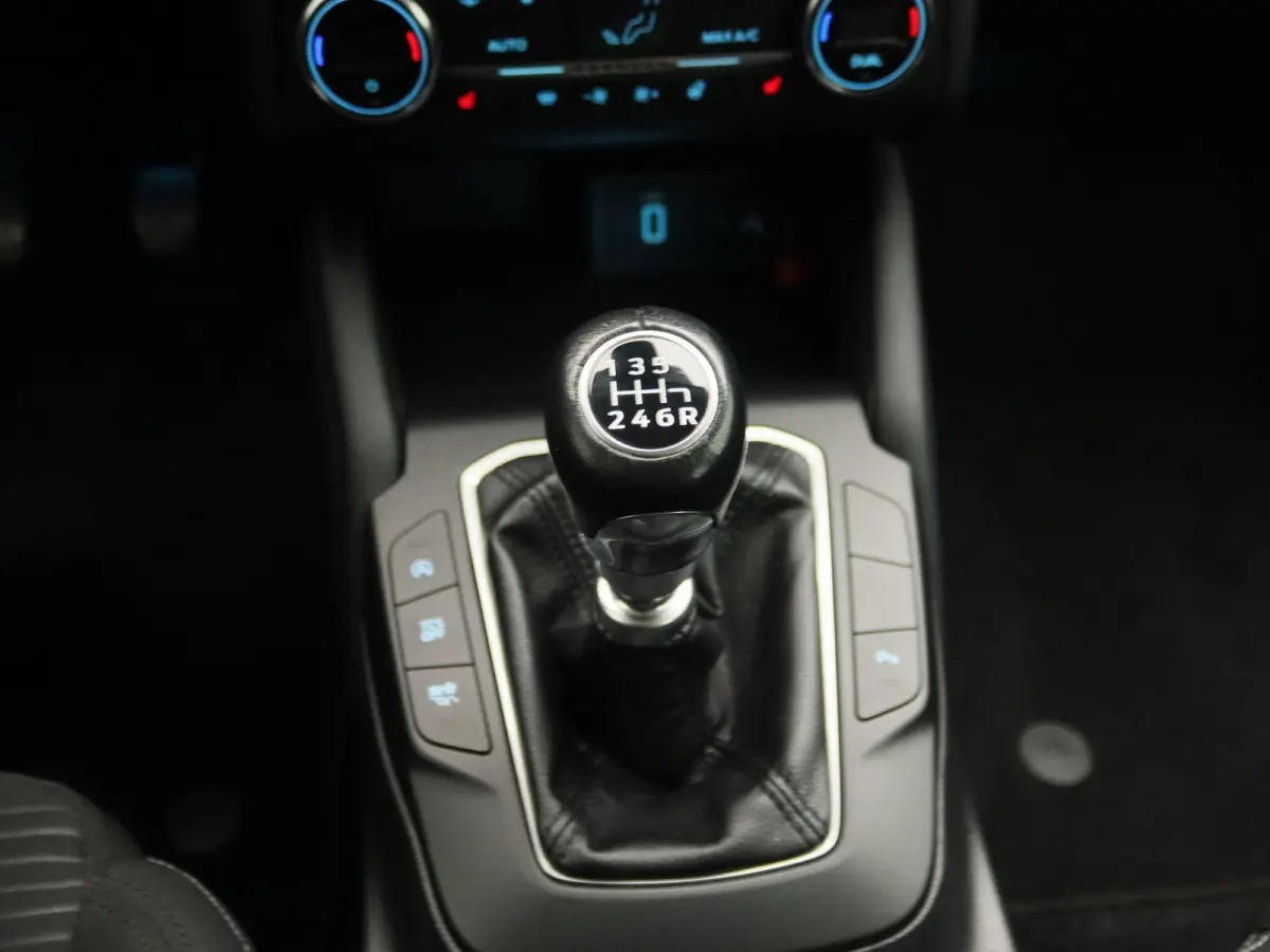 1.0 EcoBoost Active Business | Winter pakket | Navigatie |