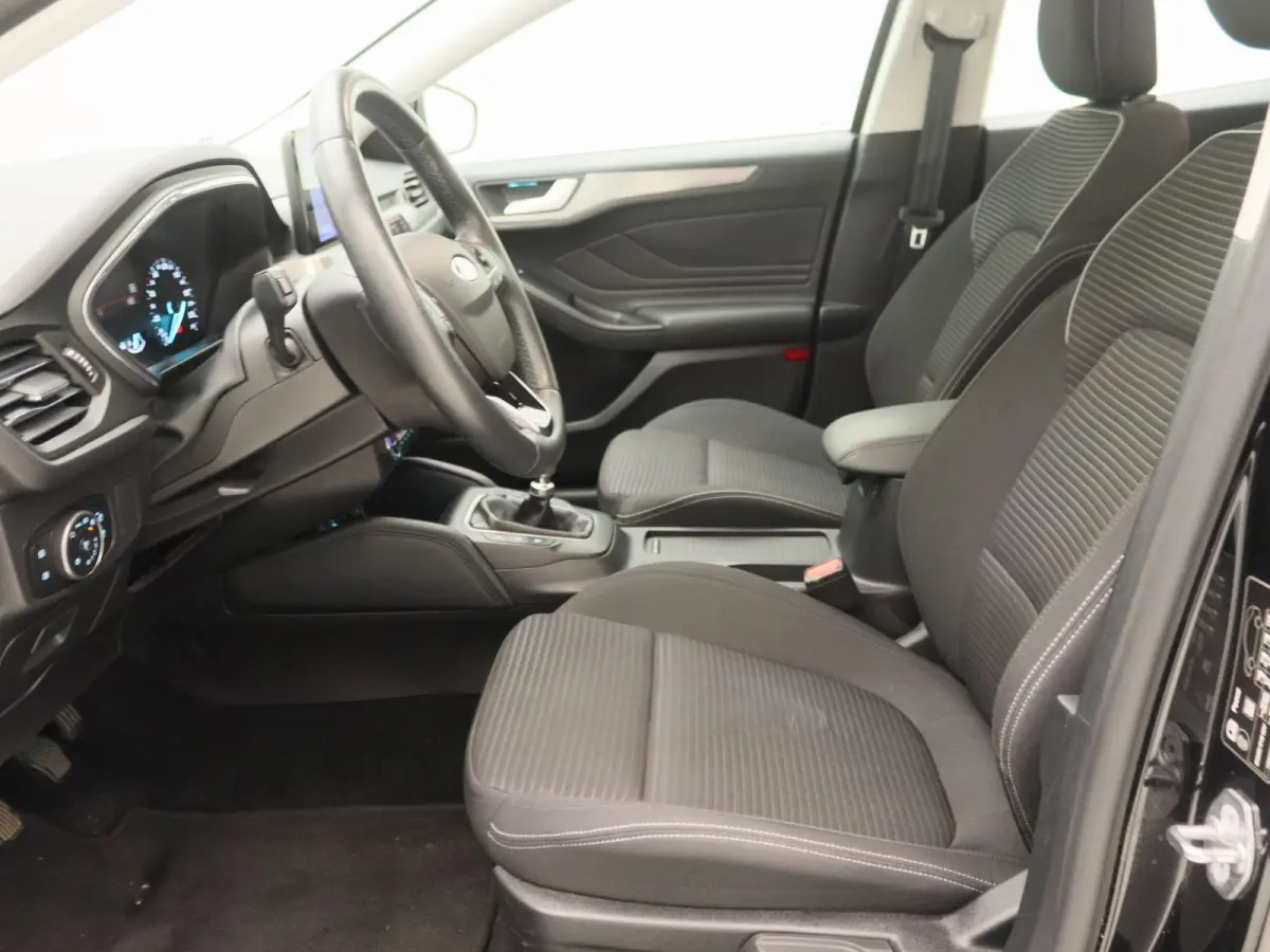 1.0 EcoBoost Active Business | Winter pakket | Navigatie |
