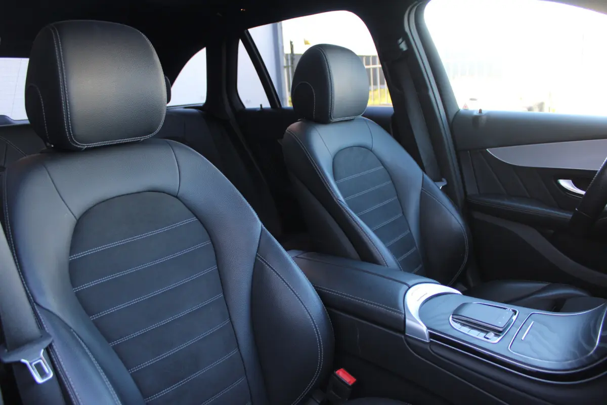 4MATIC AMG LINE NIGHT PAKKET PANORAMADAK CARPLAY