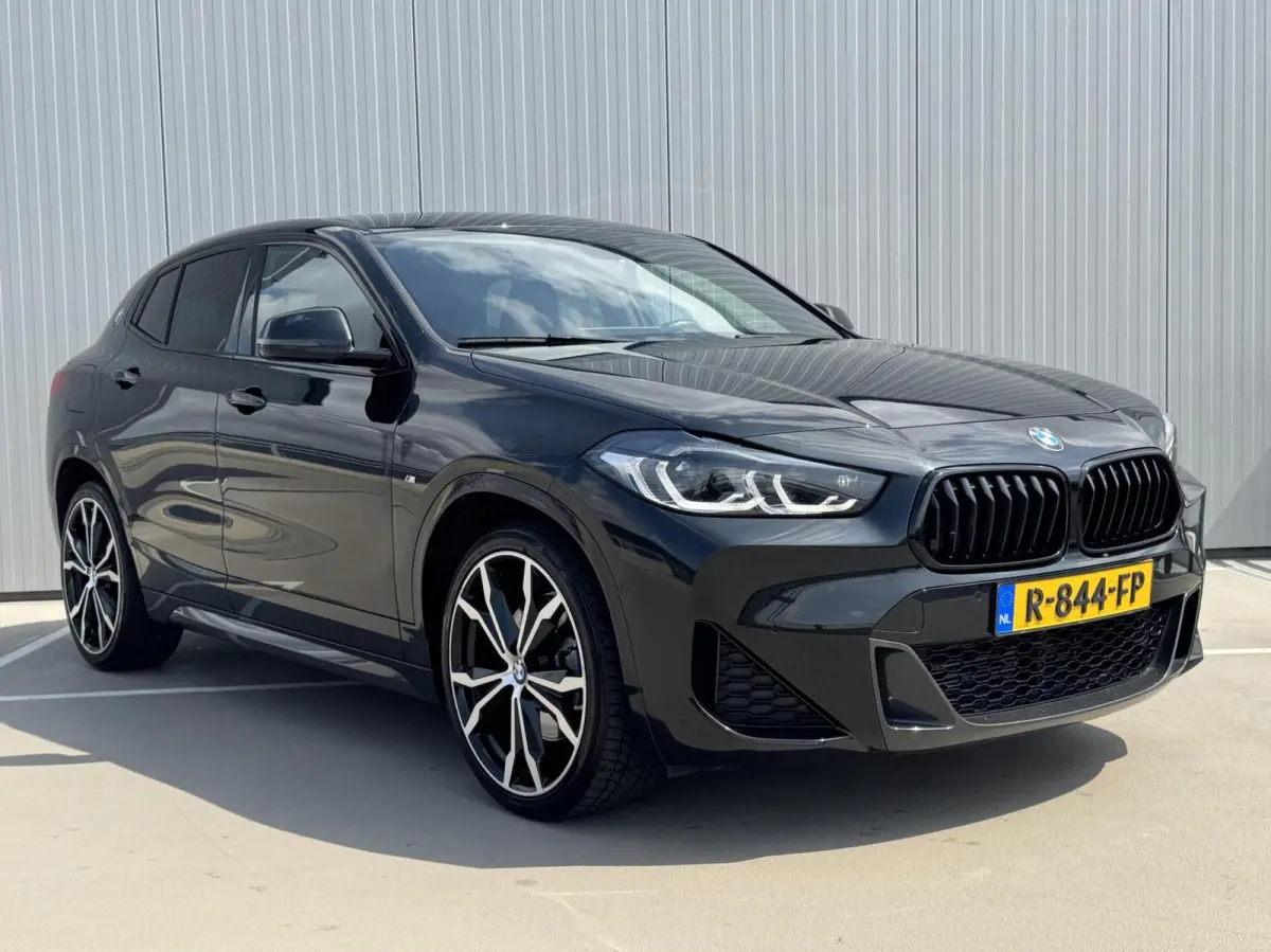 sDrive20i Business Edition Plus M-Sport NL-Auto