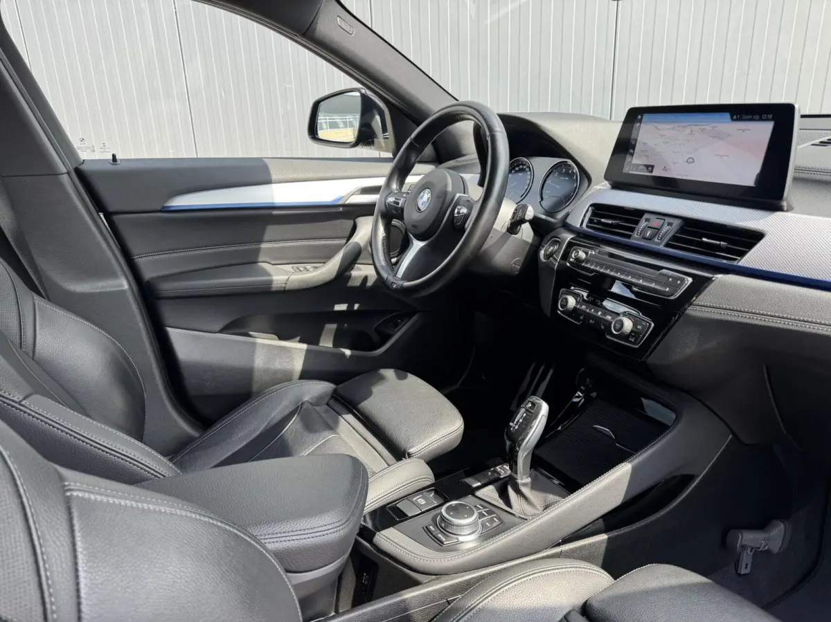 sDrive20i Business Edition Plus M-Sport NL-Auto