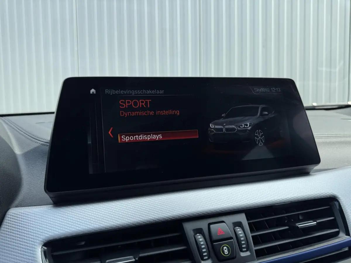 sDrive20i Business Edition Plus M-Sport NL-Auto