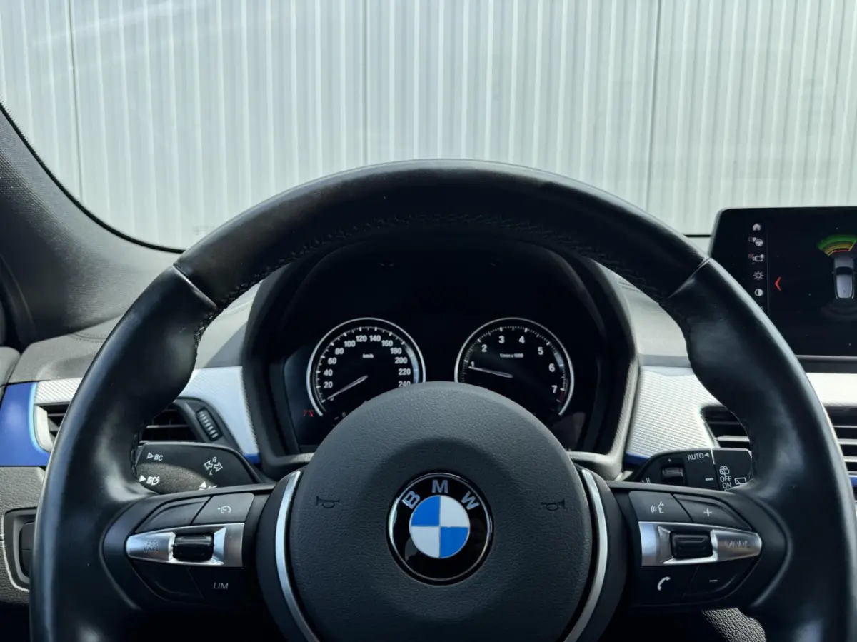 sDrive20i Business Edition Plus M-Sport NL-Auto