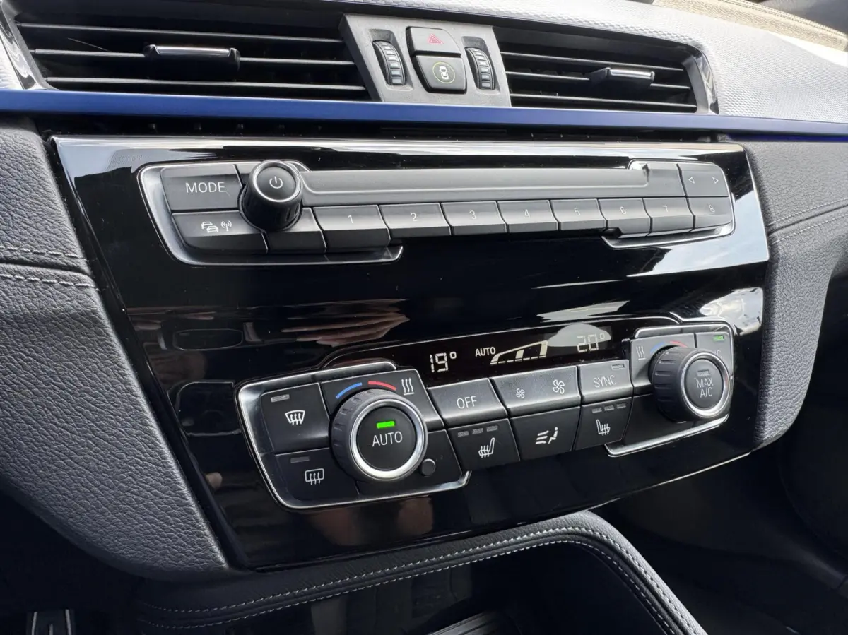 sDrive20i Business Edition Plus M-Sport NL-Auto