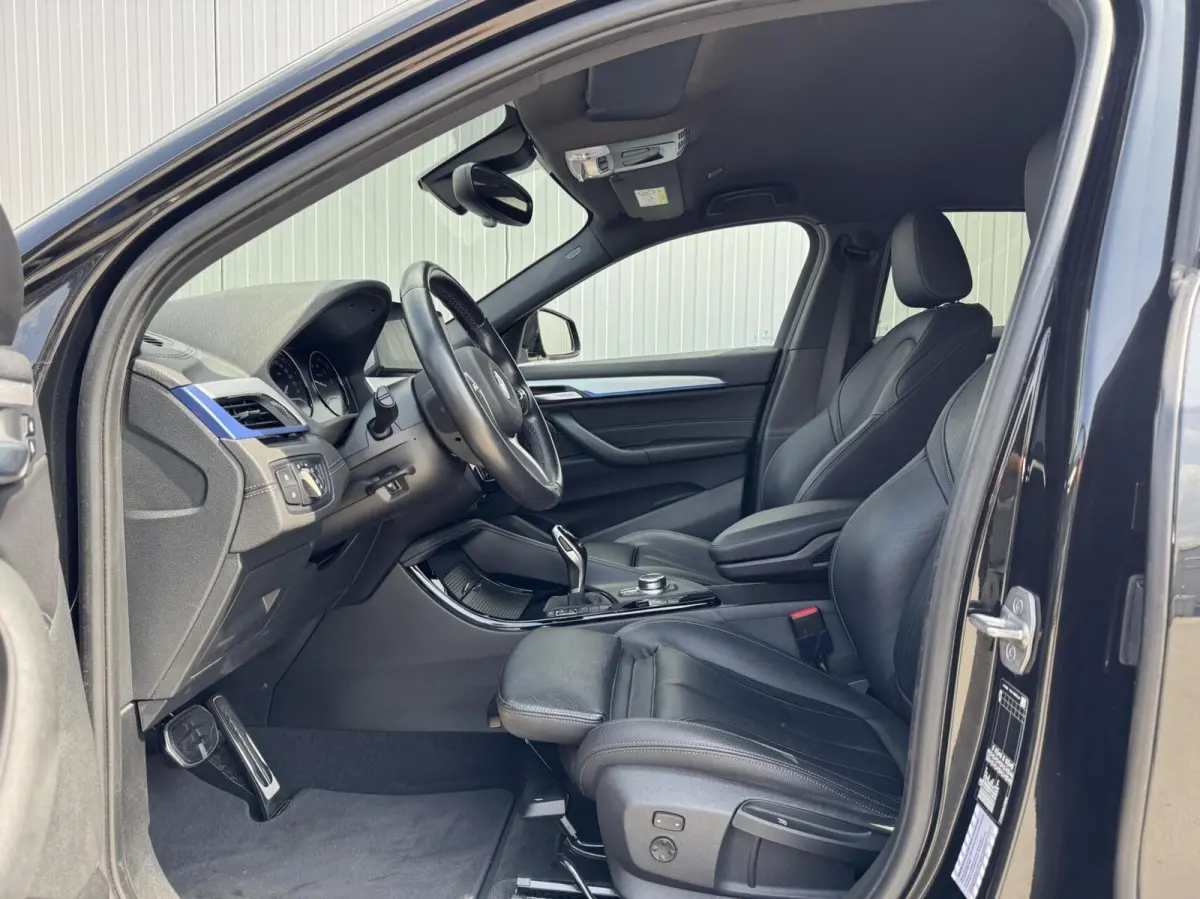 sDrive20i Business Edition Plus M-Sport NL-Auto
