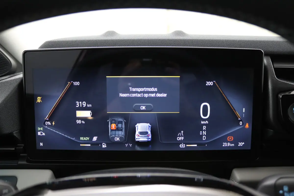 44 kWh | Winterpack | Elektrische Achterklep | Keyless | Navigatie | CarPlay/Android Auto | Camera