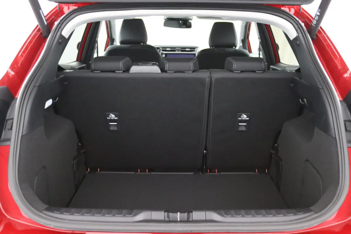 44 kWh | Winterpack | Elektrische Achterklep | Keyless | Navigatie | CarPlay/Android Auto | Camera