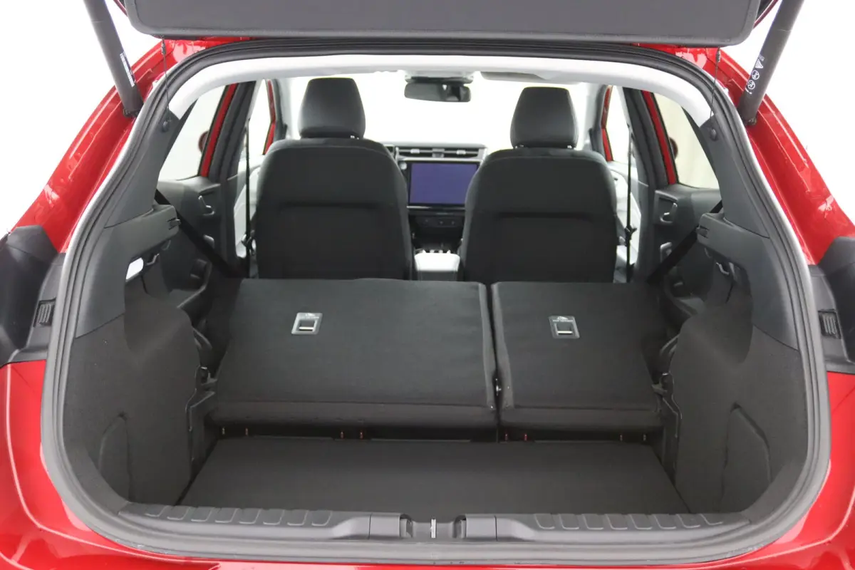 44 kWh | Winterpack | Elektrische Achterklep | Keyless | Navigatie | CarPlay/Android Auto | Camera