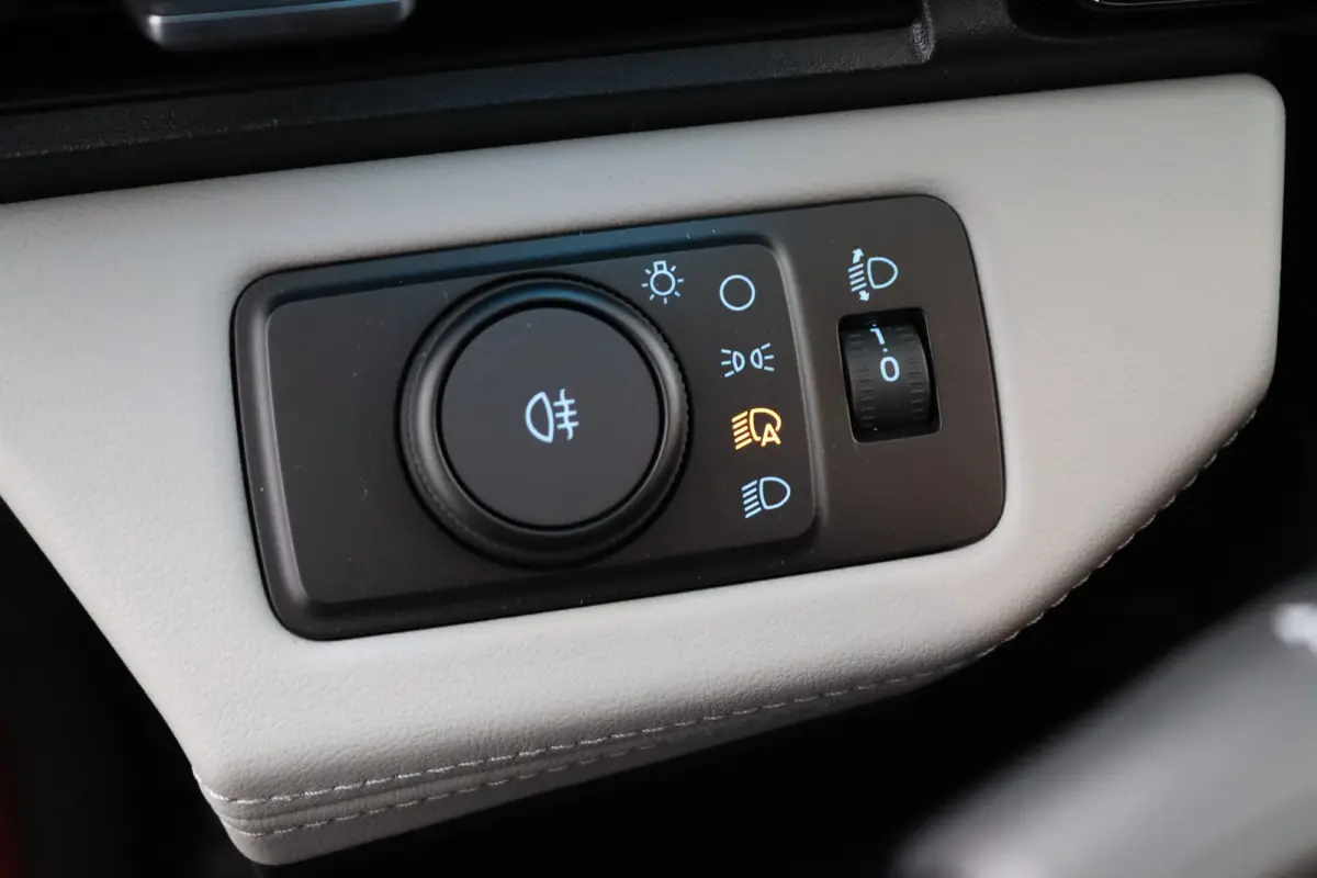 44 kWh | Winterpack | Elektrische Achterklep | Keyless | Navigatie | CarPlay/Android Auto | Camera