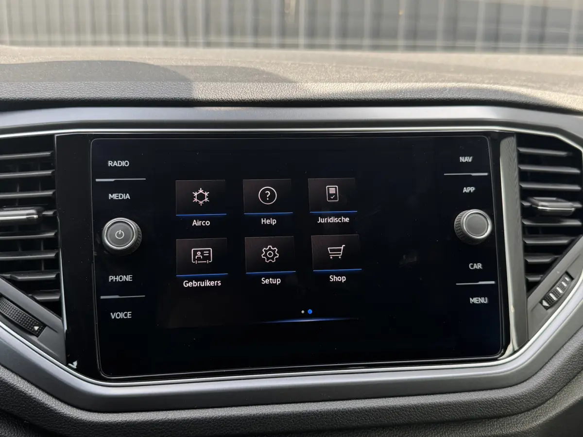 1.5 TSI R-Line Carplay, dodehoek