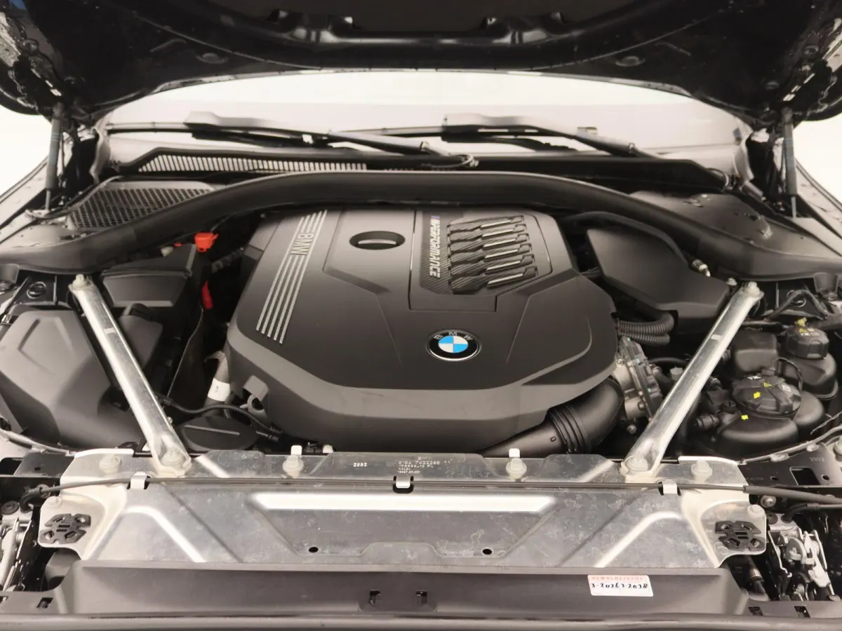 M440i xDrive High Executive | Apple Carplay/Android Auto | Harman Kardon | Leder | Stoelverwarming | Led Koplampen | Camera |