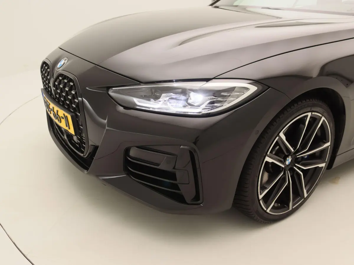 M440i xDrive High Executive | Apple Carplay/Android Auto | Harman Kardon | Leder | Stoelverwarming | Led Koplampen | Camera |