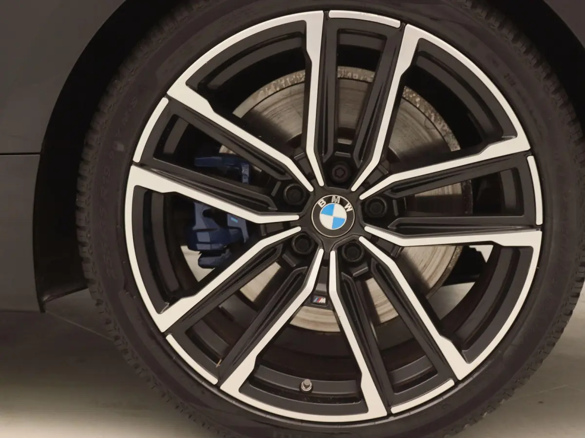 M440i xDrive High Executive | Apple Carplay/Android Auto | Harman Kardon | Leder | Stoelverwarming | Led Koplampen | Camera |