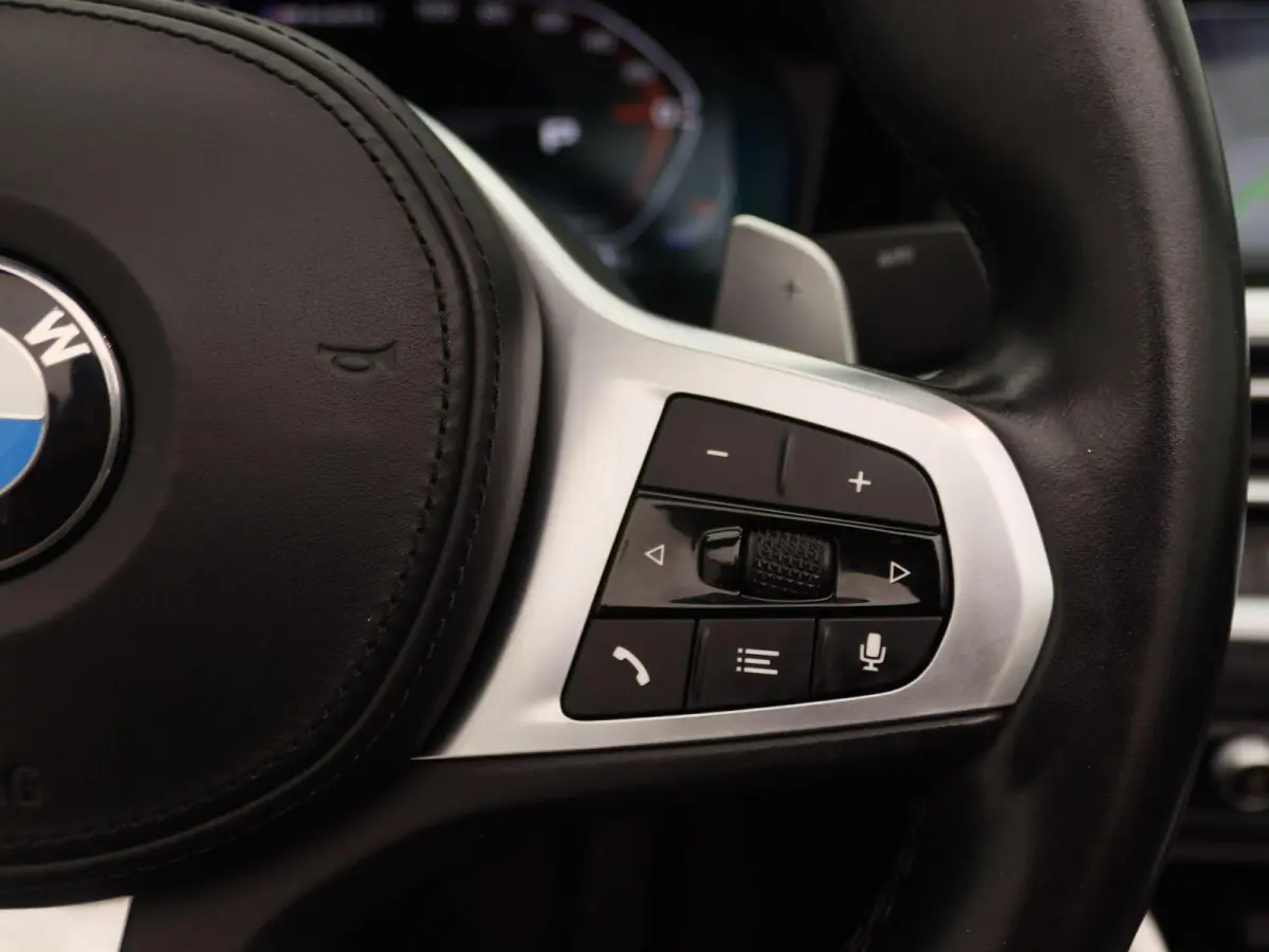 M440i xDrive High Executive | Apple Carplay/Android Auto | Harman Kardon | Leder | Stoelverwarming | Led Koplampen | Camera |