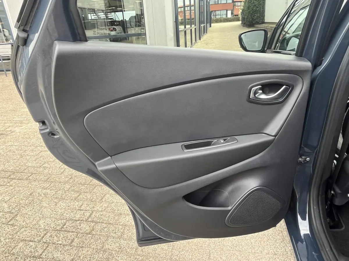 1.3 TCe Intens | Navi/Camera/Cruise/Clima/17"/Trekhaak/Android Auto
