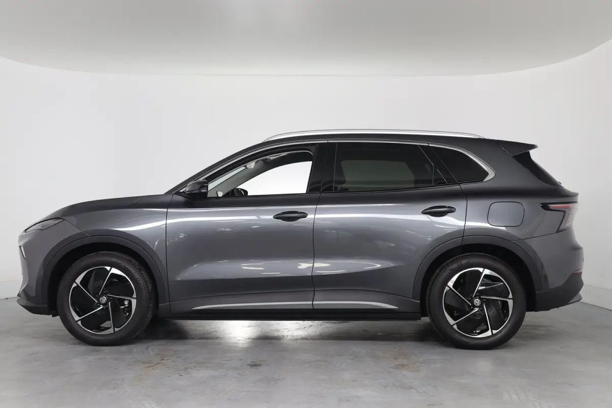 64 kWh Luxury | 360* Camera | 100% SOH | Adaptieve Cruise Control | Elektrische Achterklep | Warmtepomp | Stoel & Stuurverwarming |