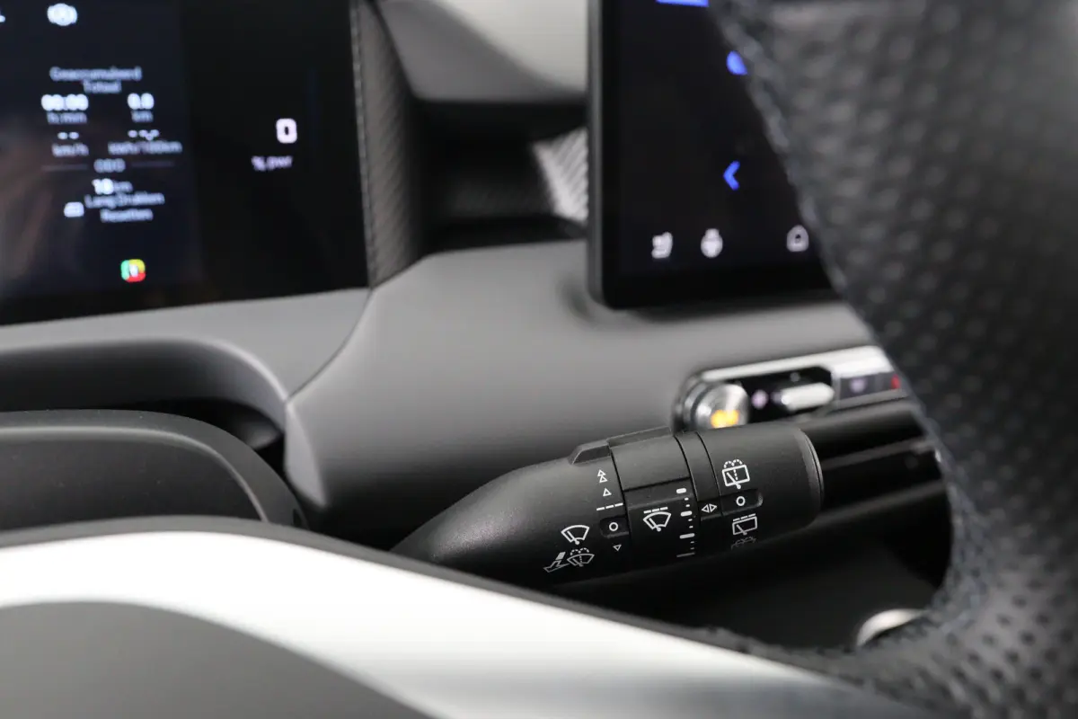 64 kWh Luxury | 360* Camera | 100% SOH | Adaptieve Cruise Control | Elektrische Achterklep | Warmtepomp | Stoel & Stuurverwarming |