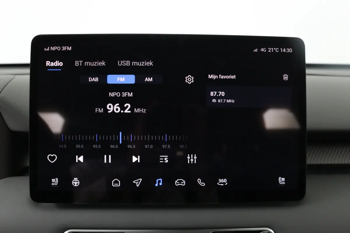 64 kWh Luxury | 360* Camera | 100% SOH | Adaptieve Cruise Control | Elektrische Achterklep | Warmtepomp | Stoel & Stuurverwarming |