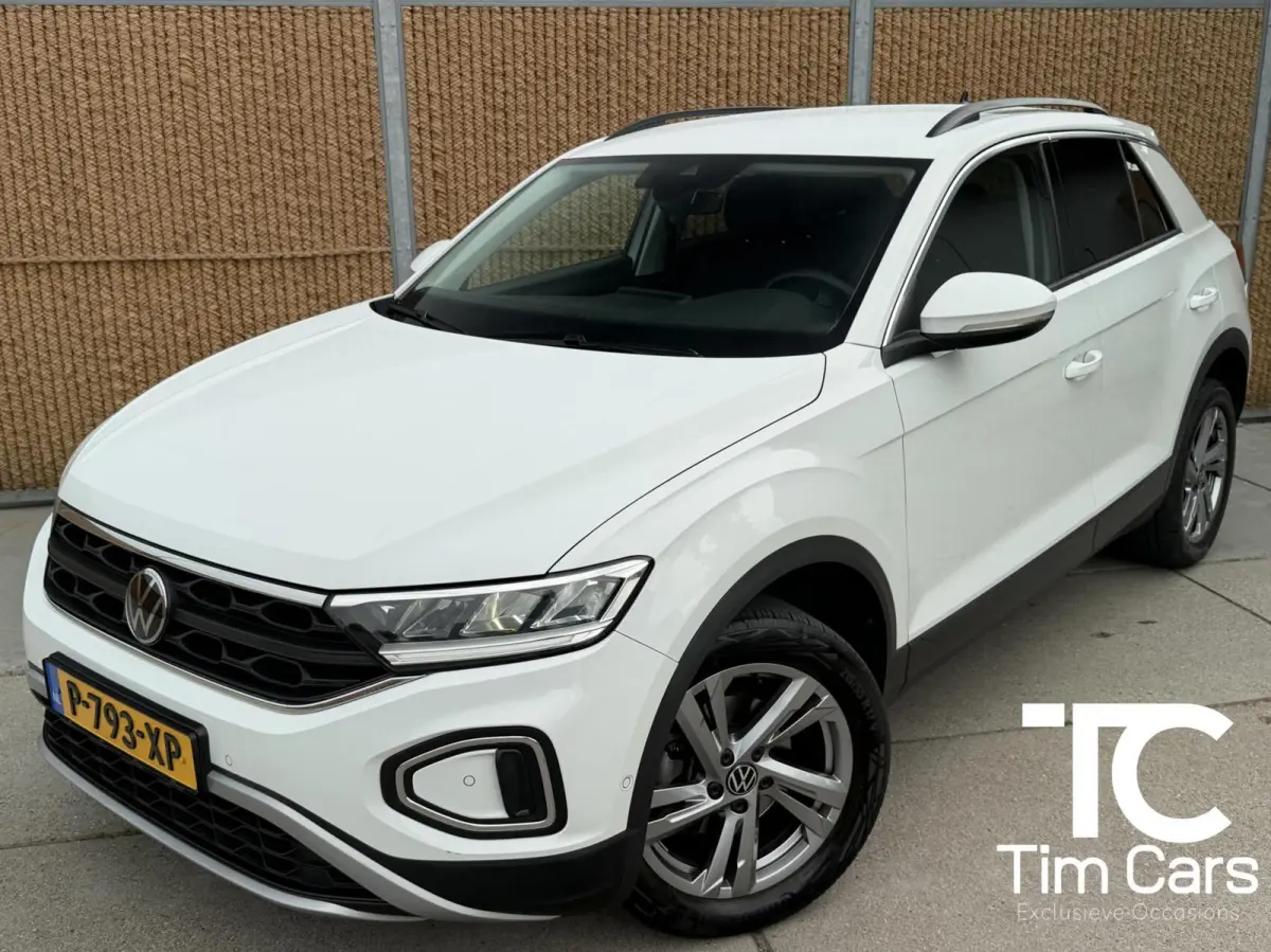 1.0 TSI Life 75 Edition Achteruitrijcamera | LED verlichting | Parkeersensoren voor en achter | Airconditioning | Cruise control adaptief | Apple CarPlay/Android Auto | Rijstrooksensor | DAB