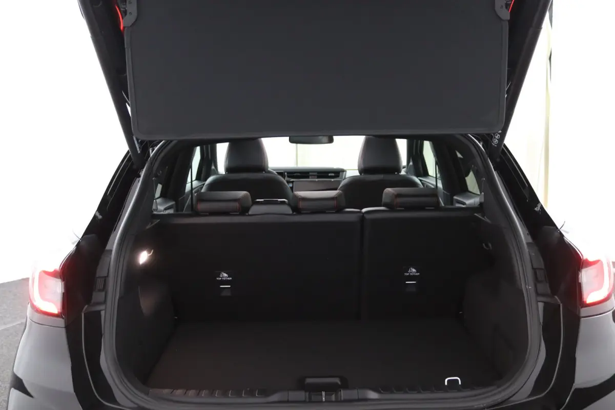 1.0 EcoBoost ST-Line X | Panoramadak | Adaptive Cruise | WInterpack | 360 Camera | B&O | Elektrische Achterklep | BLIS | LED