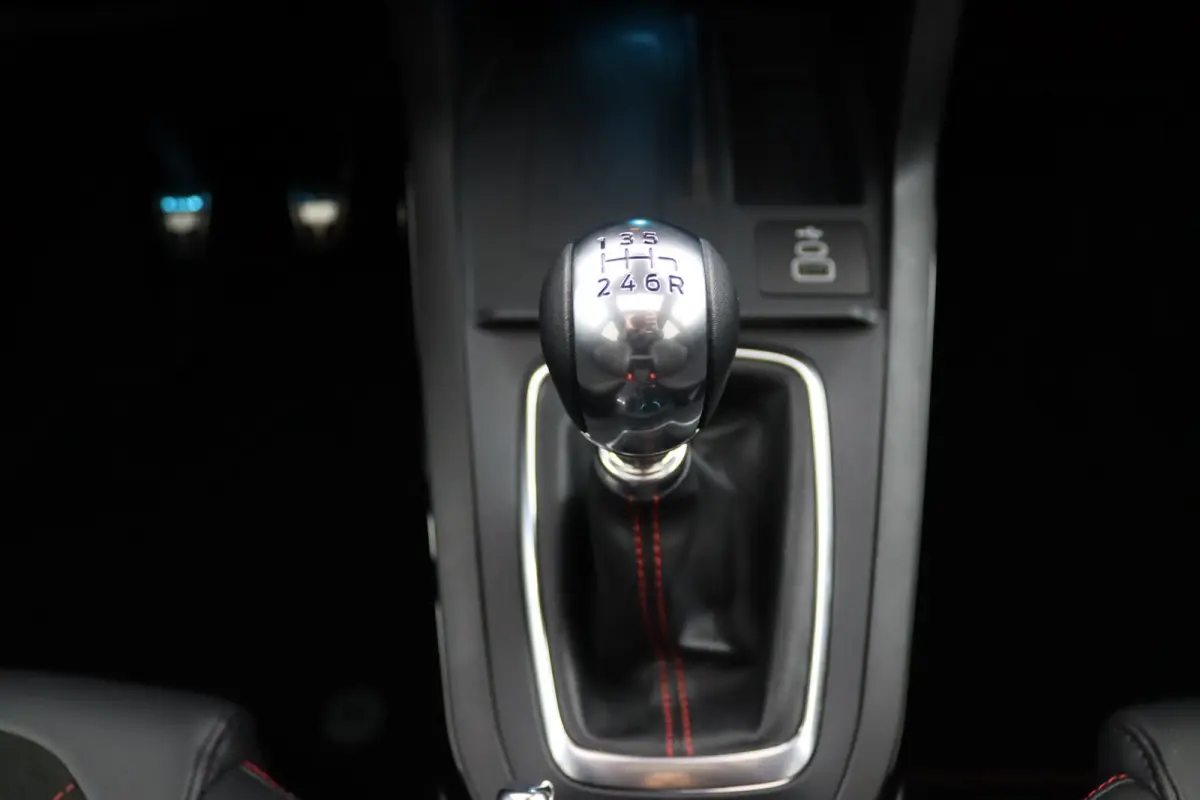 1.0 EcoBoost ST-Line X | Panoramadak | Adaptive Cruise | WInterpack | 360 Camera | B&O | Elektrische Achterklep | BLIS | LED