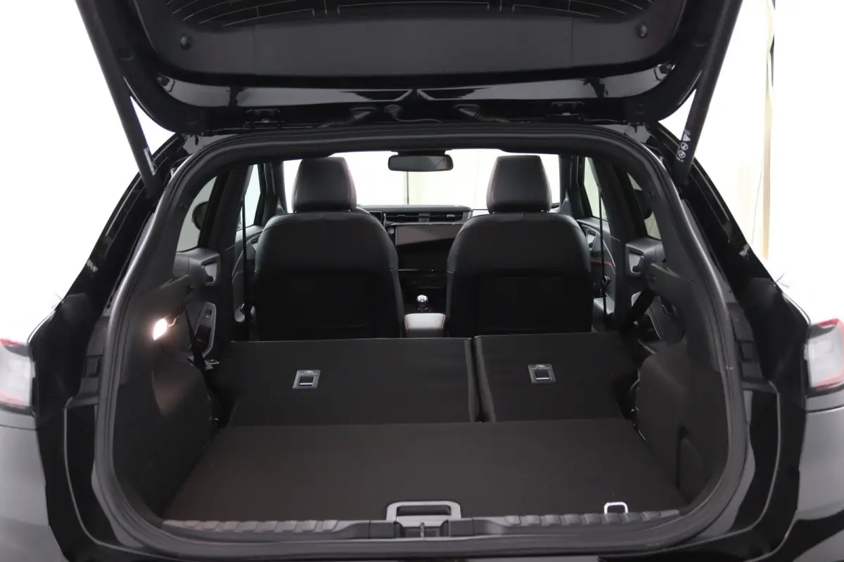 1.0 EcoBoost ST-Line X | Panoramadak | Adaptive Cruise | WInterpack | 360 Camera | B&O | Elektrische Achterklep | BLIS | LED