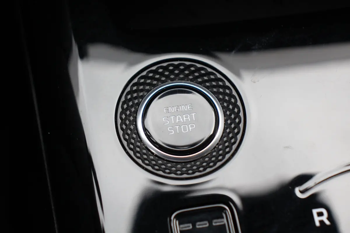 1.6 GDi PHEV Launch Edition | TREKHAAK | ADAPTIVE CRUISE | STOELVERWARMING & VENTILATIE | CAMERA | LANE ASSIST | DODE HOEK | PARK SENS V+A | LED | HALF LEDER