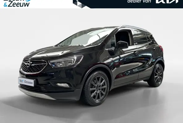 1.4 Turbo 120 Jaar Edition | All-Seasonbanden | Apple Carplay / Android Auto | Parkeersensoren Voor + Achter | Camera Achter | Lichtsensor | Cruise Control | 17" Lichtmetalen Velgen