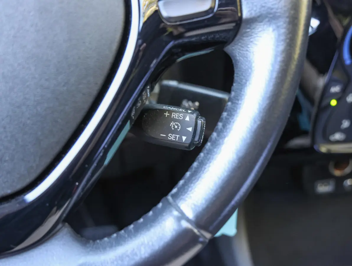 Top! Style 1.0 72pk | Camera | Stoelverwarming | Apple Carplay / Android Auto | Airco | Allseason banden |