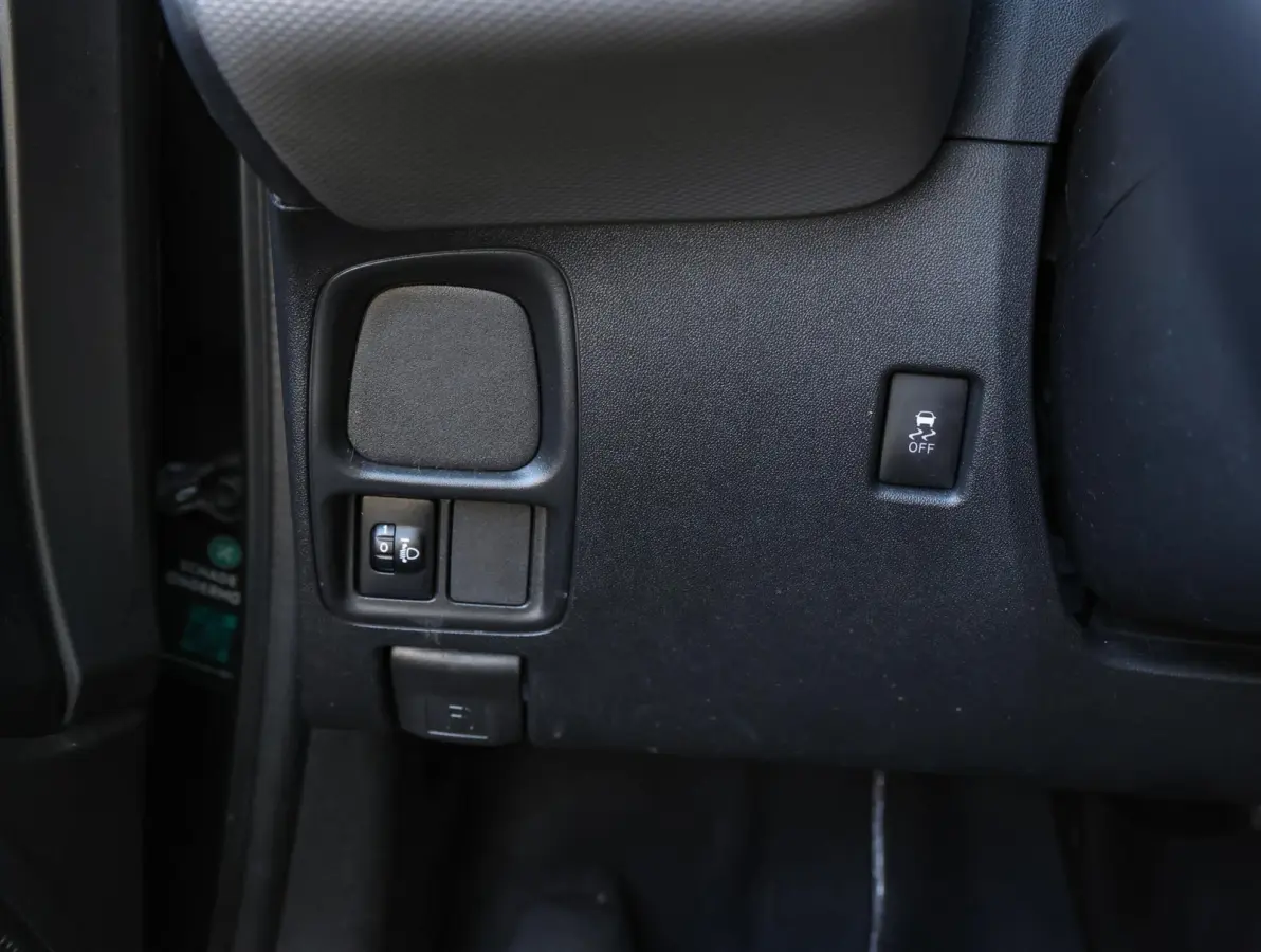 Top! Style 1.0 72pk | Camera | Stoelverwarming | Apple Carplay / Android Auto | Airco | Allseason banden |