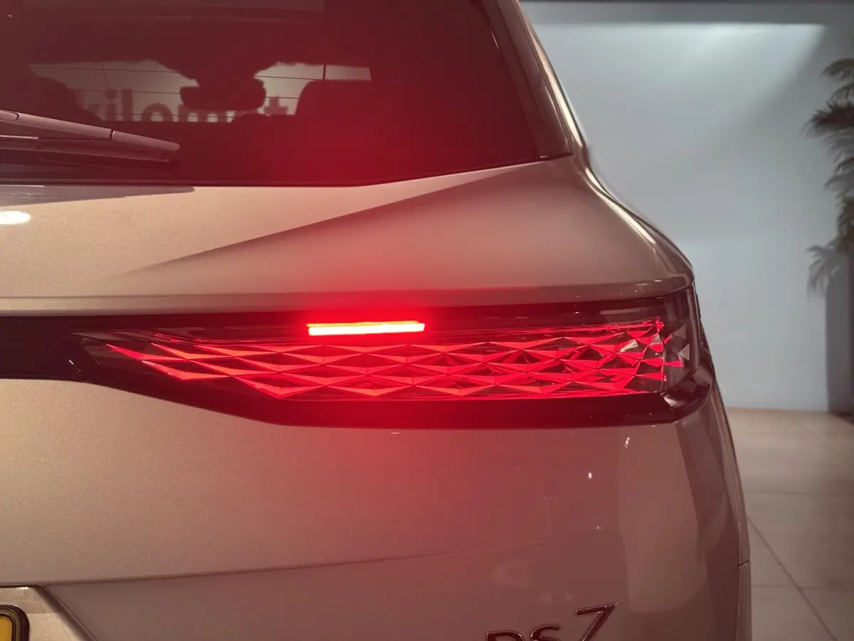 E-Tense 225 Opéra | Lederen stoelen | Panorama dak | Adaptive Cruise | Memory seats | Apple Carplay - Android Auto