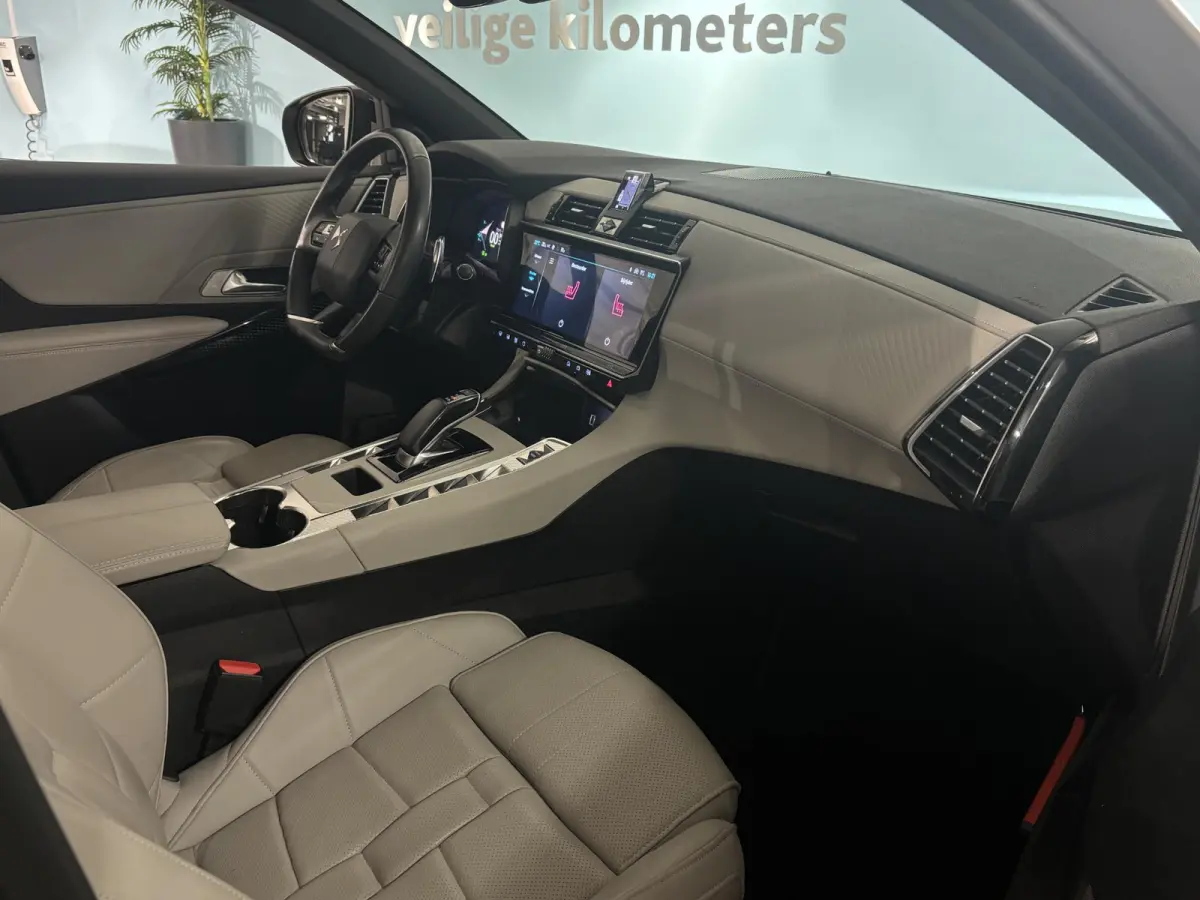 E-Tense 225 Opéra | Lederen stoelen | Panorama dak | Adaptive Cruise | Memory seats | Apple Carplay - Android Auto