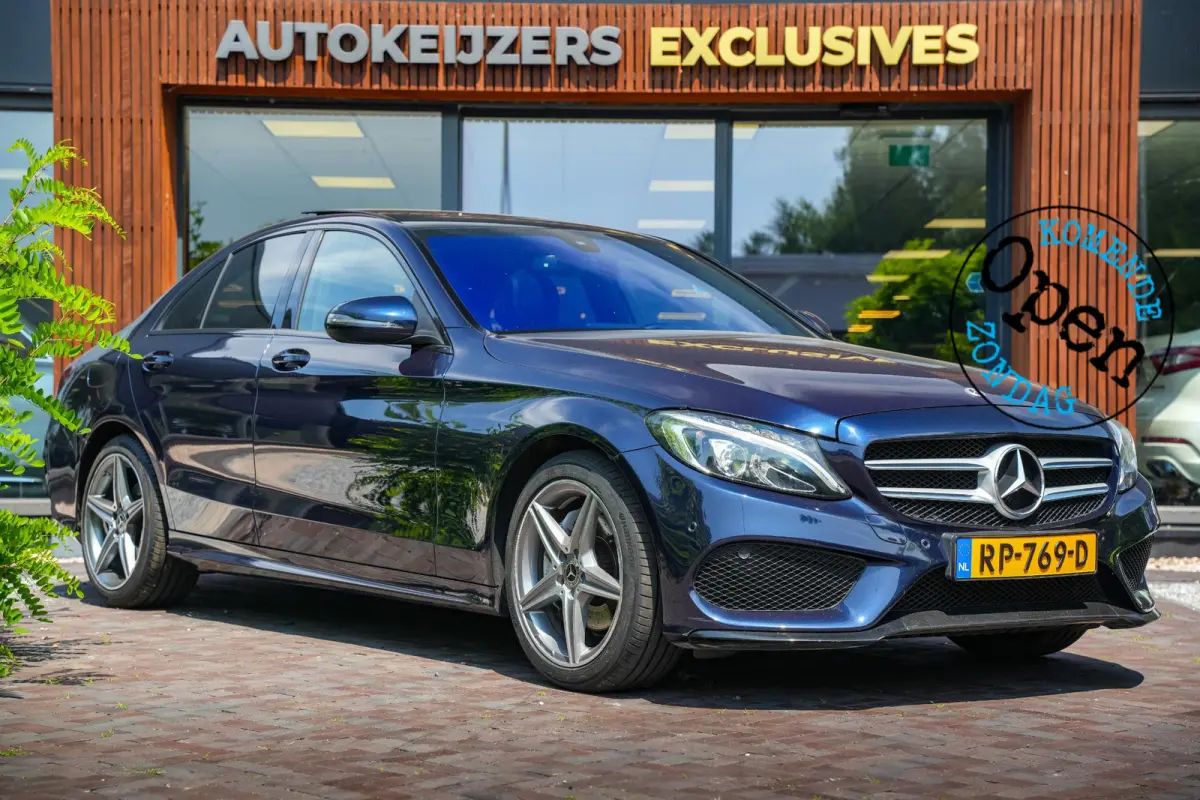 180 Business Solution AMG Panoramadak 3D Burmester Ambient Camera Stoelverwarming Leer Cruise Control