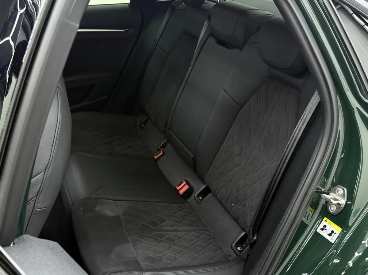 RS 3 Limo 2.5 TFSI Quattro |Keramisch|Pano|HUD|B&O