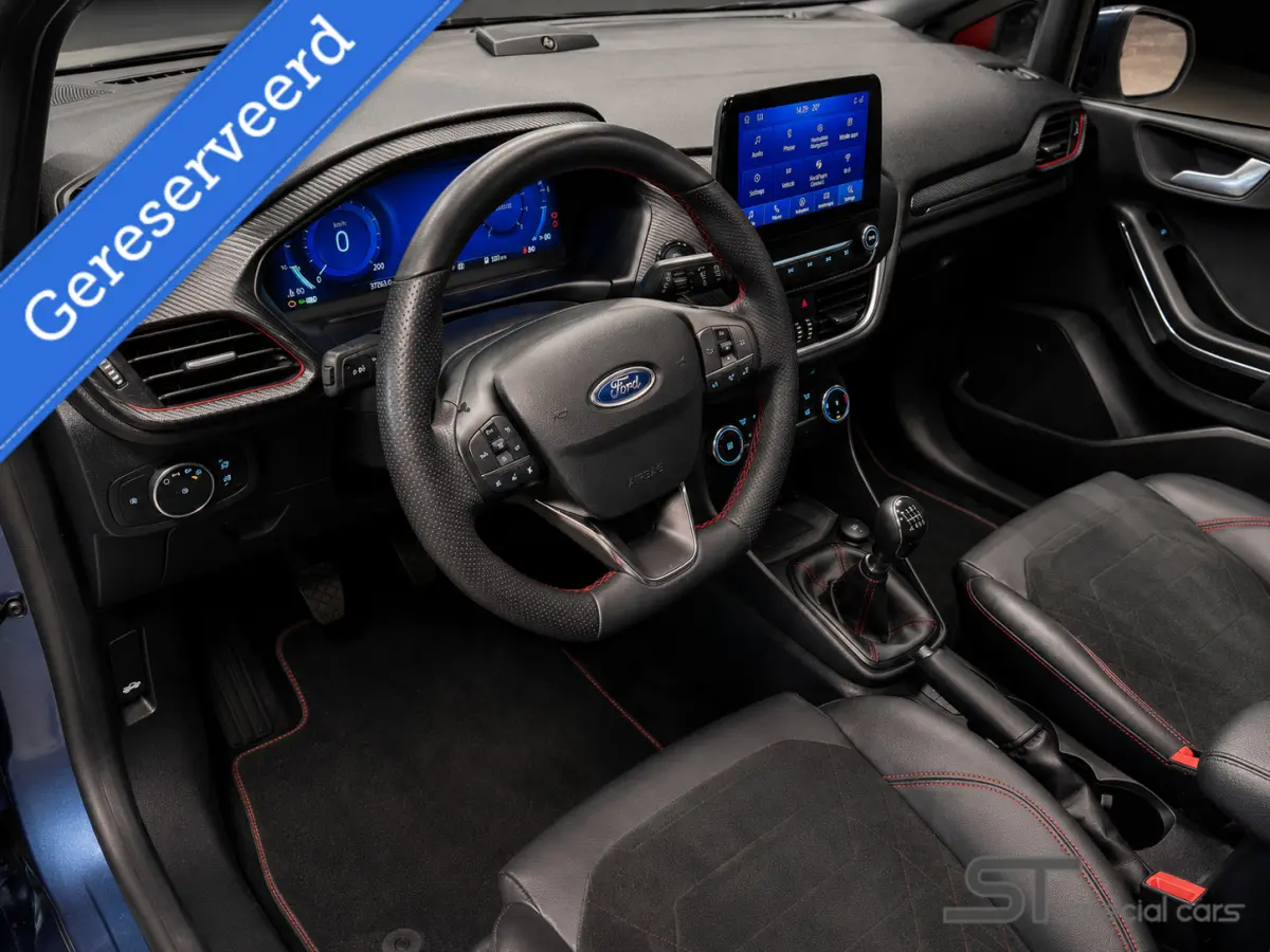 1.0 EcoBoost ST-Line Vignal|Pano|Virtual