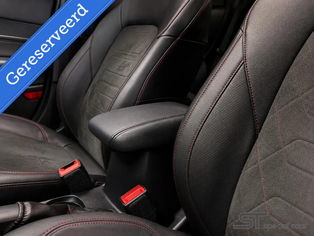 1.0 EcoBoost ST-Line Vignal|Pano|Virtual