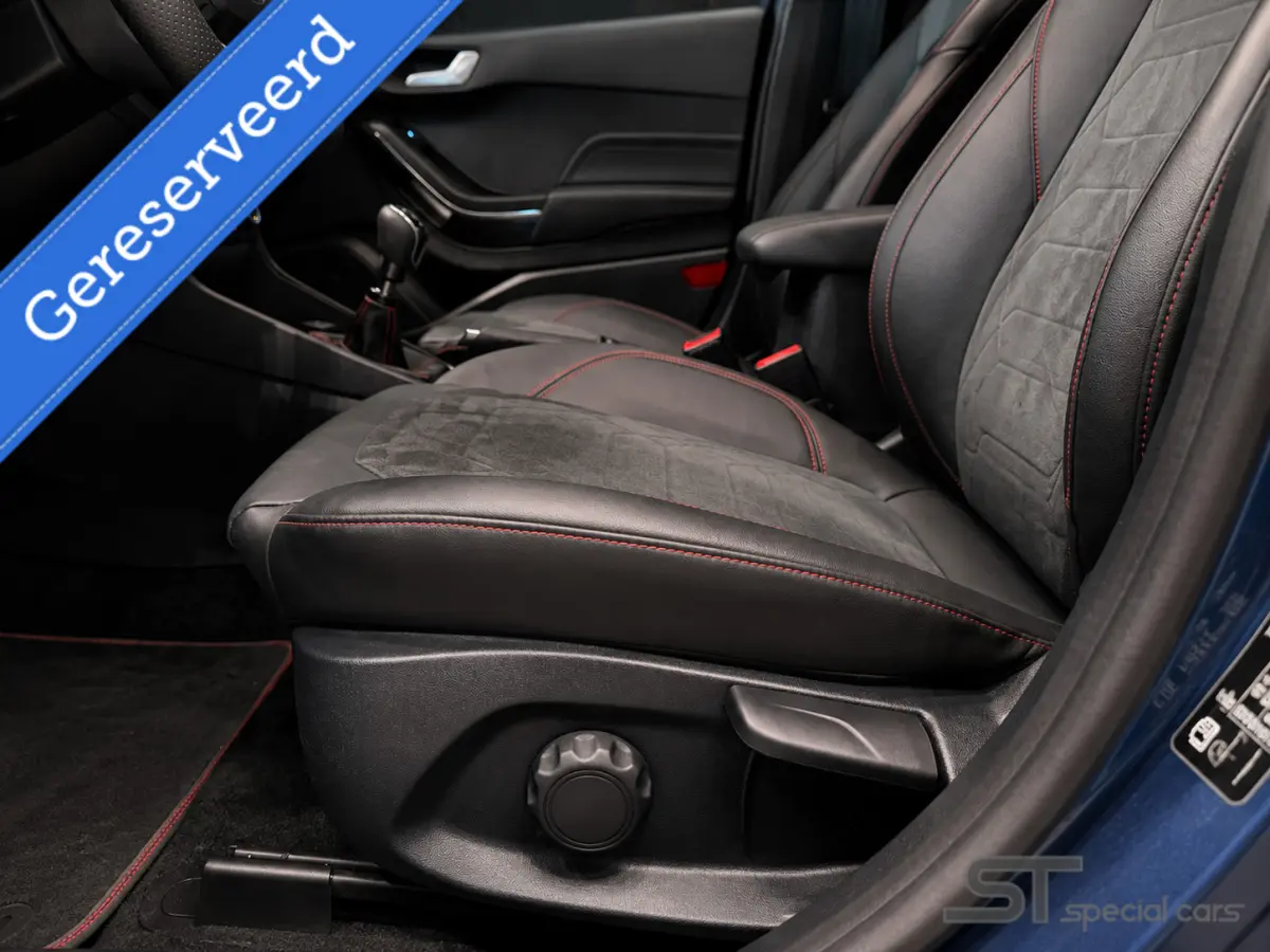 1.0 EcoBoost ST-Line Vignal|Pano|Virtual