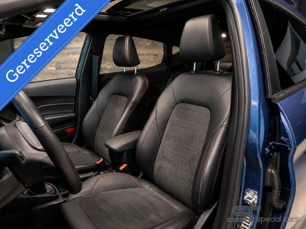 1.0 EcoBoost ST-Line Vignal|Pano|Virtual