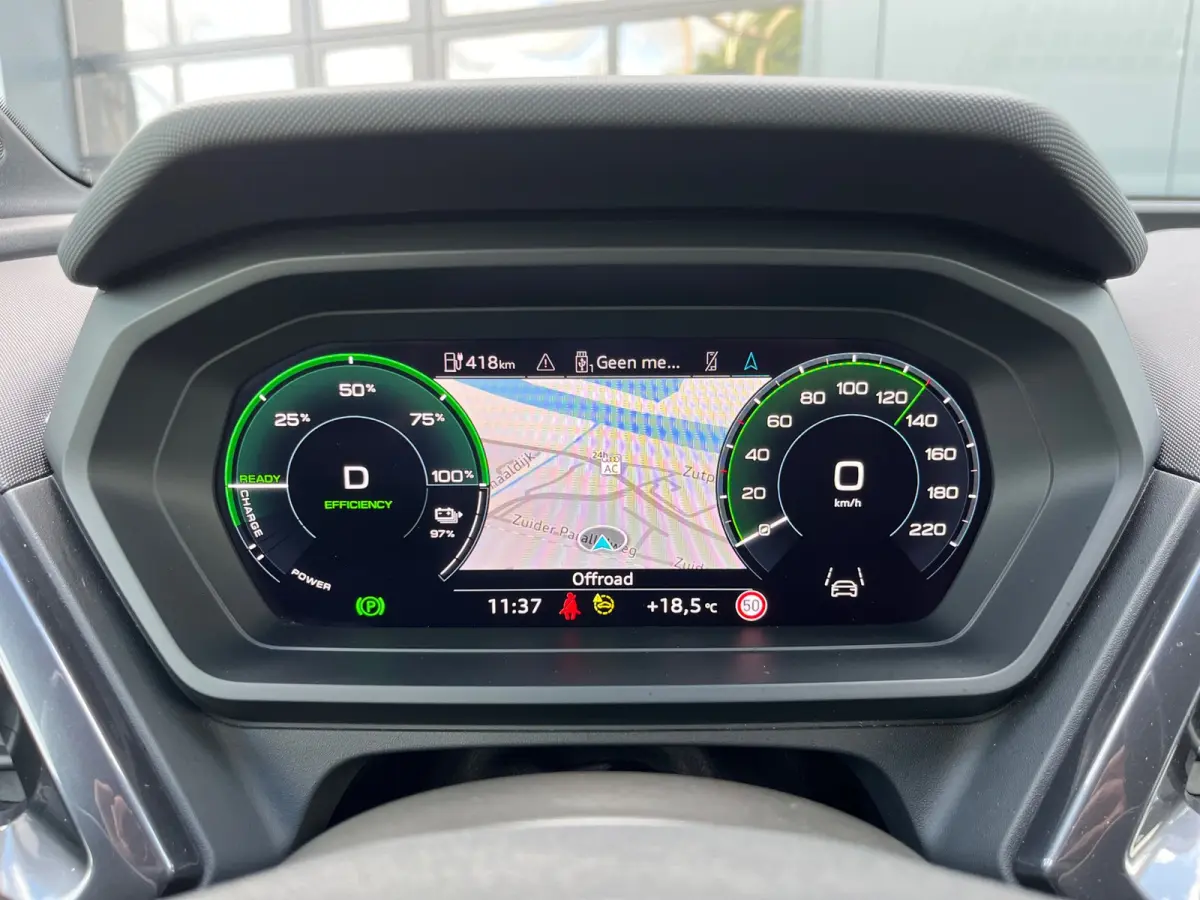 40 Launch edition S-Line Competition 77 kWh NL.Auto/SOH 95.5%/20Inch/Full led/Leder/1Ste Eigenaar