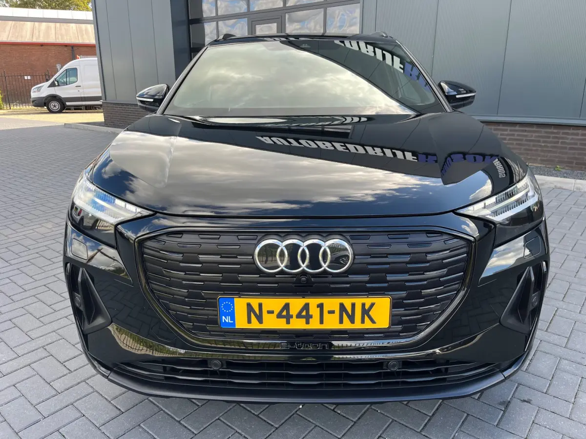 40 Launch edition S-Line Competition 77 kWh NL.Auto/SOH 95.5%/20Inch/Full led/Leder/1Ste Eigenaar