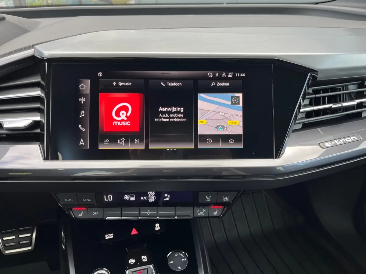 40 Launch edition S-Line Competition 77 kWh NL.Auto/SOH 95.5%/20Inch/Full led/Leder/1Ste Eigenaar